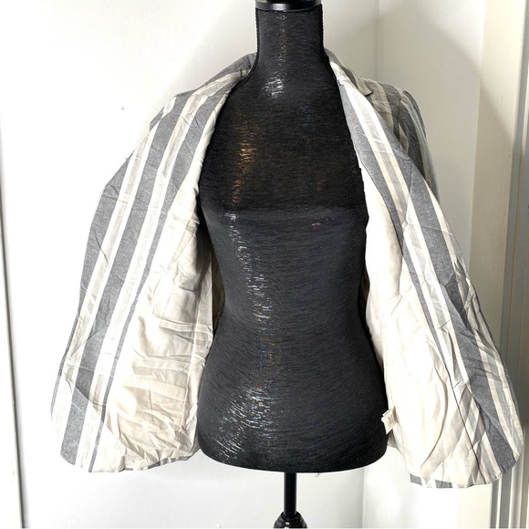 Dalia Grey Striped Lined Blazer NWT - Picture 10 of 11